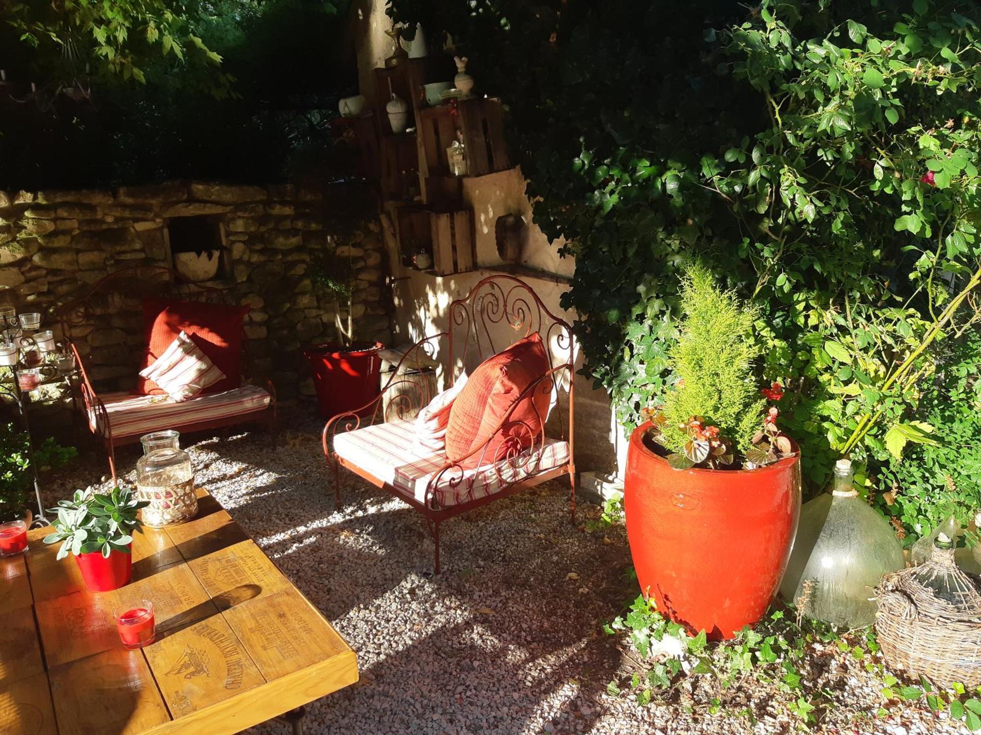Cherche Midi Noves Buitenkant foto